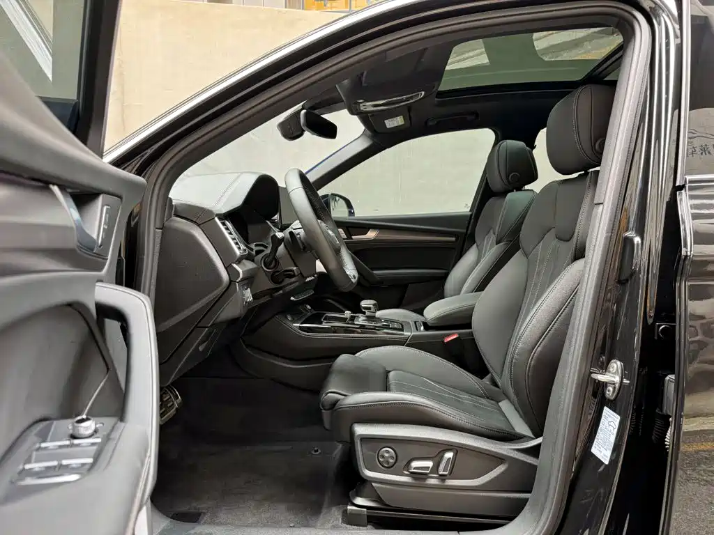 Audi Q5L — миниатюра 9