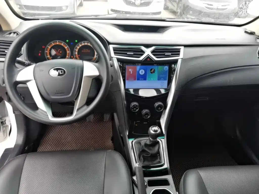 BYD F3 — миниатюра 10