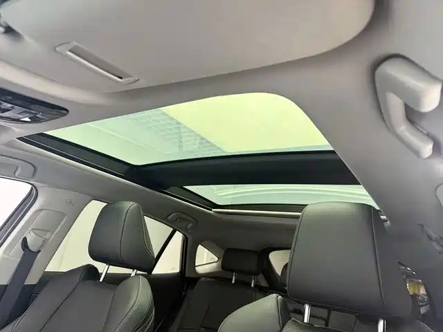 Toyota Venza — миниатюра 9