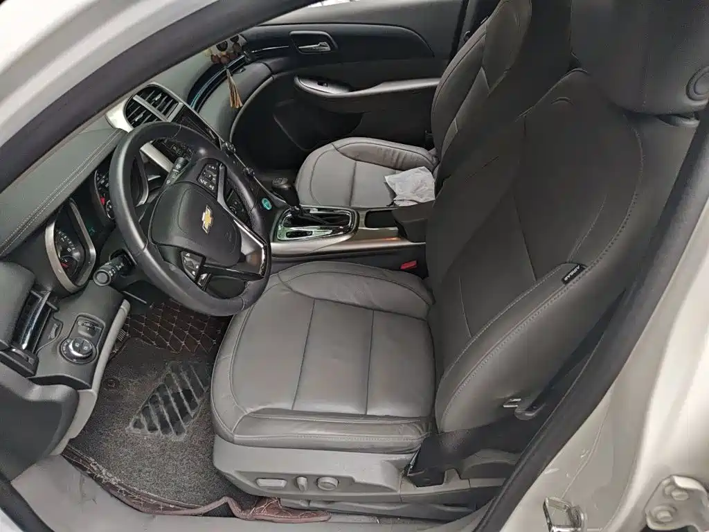 Chevrolet Malibu — миниатюра 16