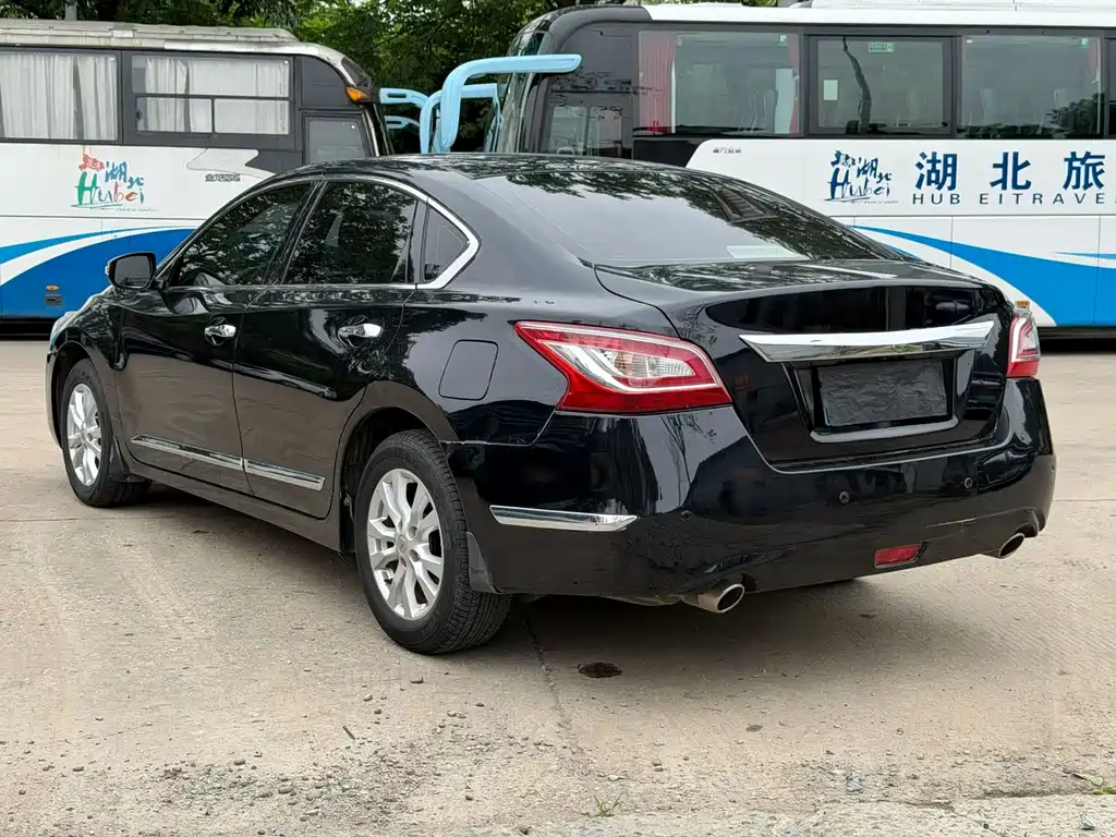 Nissan Teana — миниатюра 7