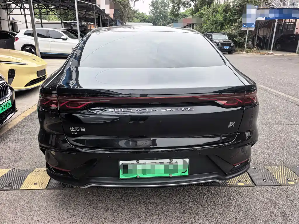 BYD Han — миниатюра 14