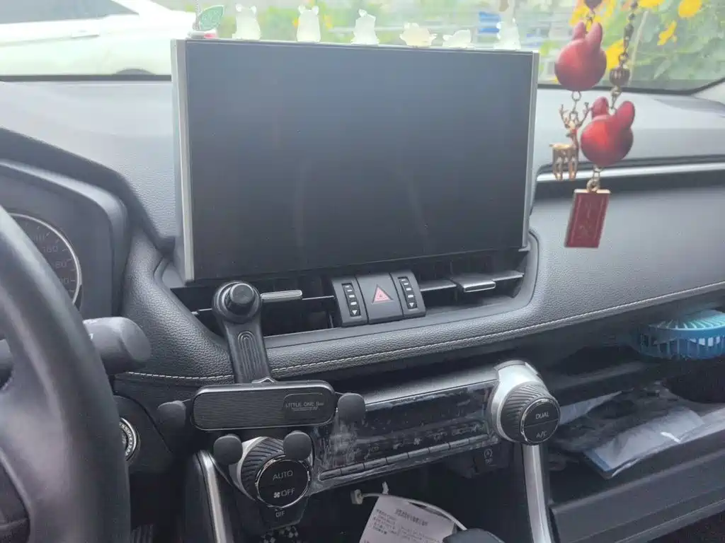 Toyota Wildlander — миниатюра 9