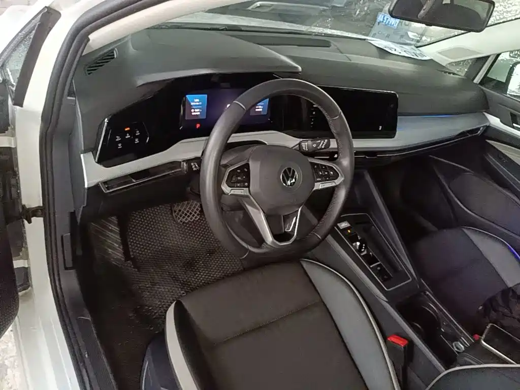 Volkswagen Golf — миниатюра 10