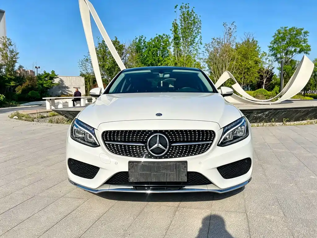 Mercedes-Benz C-Class — миниатюра 2
