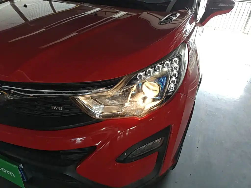 BYD Yuan — миниатюра 24