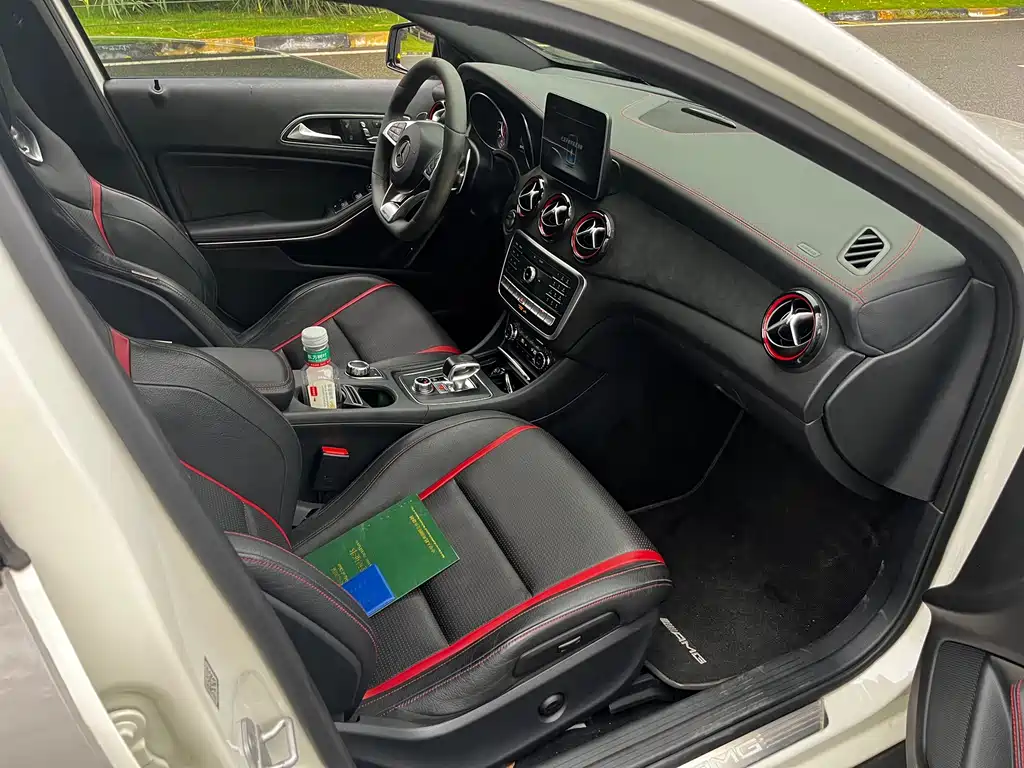 Mercedes-Benz GLA AMG — миниатюра 13
