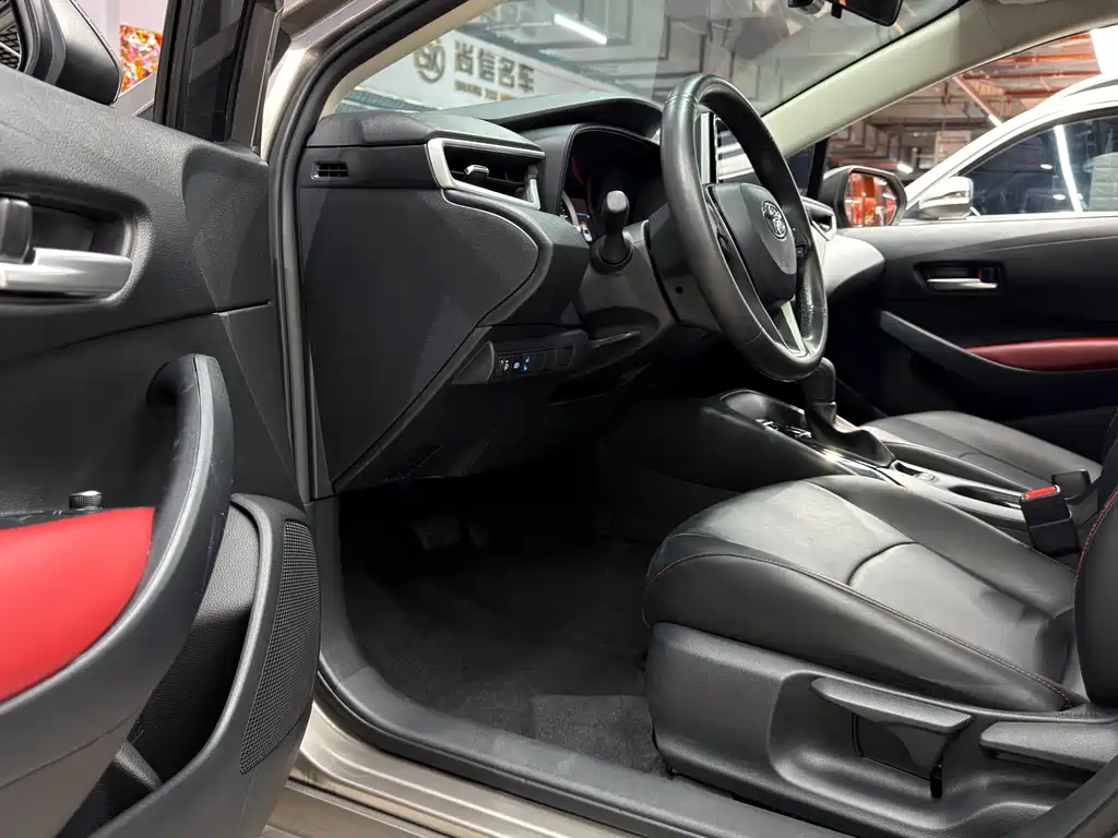 Toyota Corolla — миниатюра 7