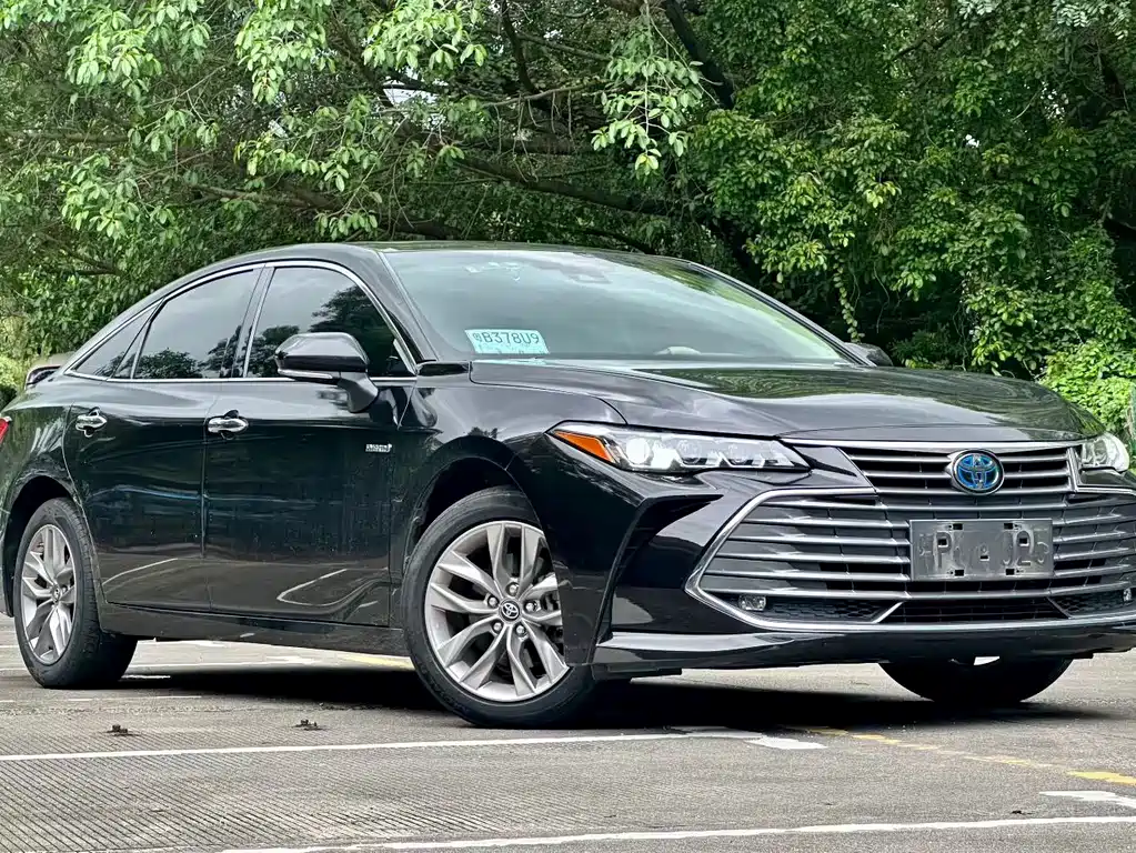 Toyota Avalon — миниатюра 3