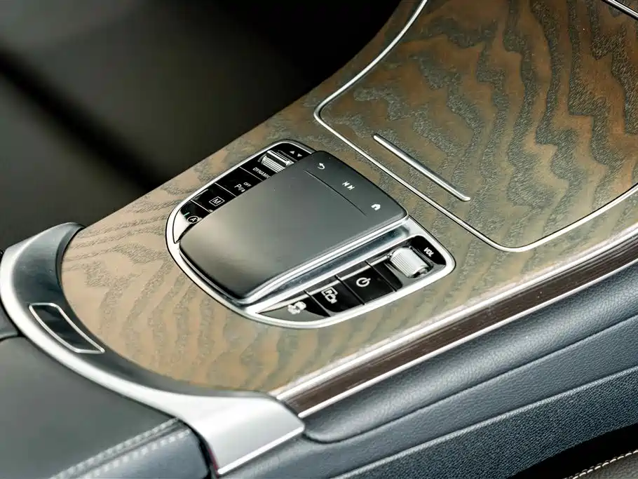 Mercedes-Benz GLC — миниатюра 18