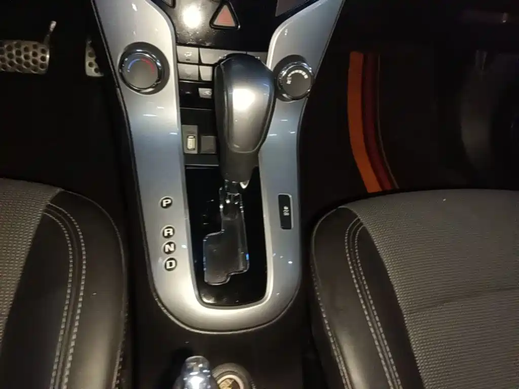 Chevrolet Cruze — миниатюра 14