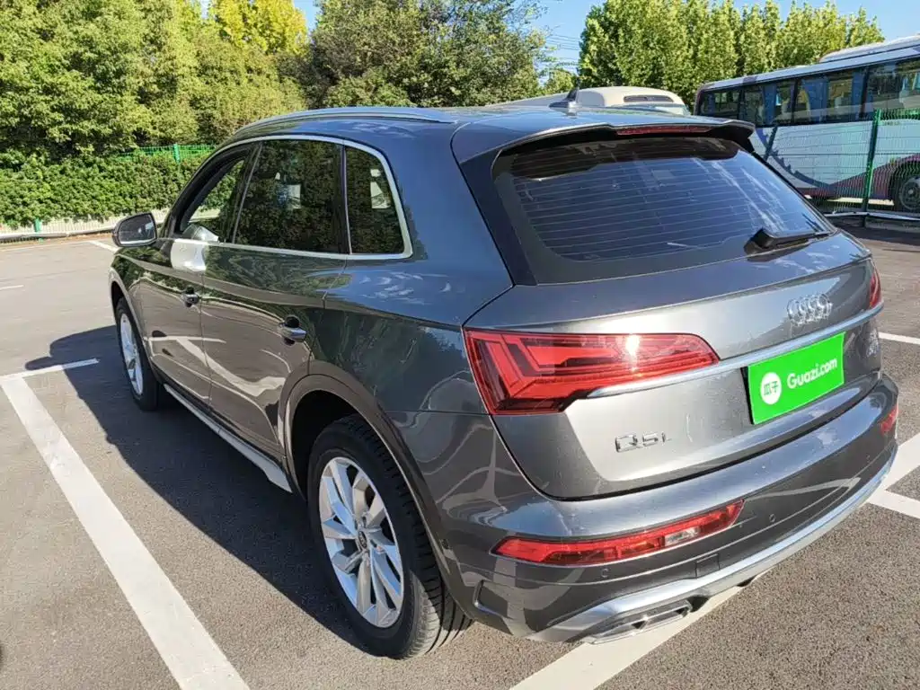 Audi Q5L 2022 — фото 4