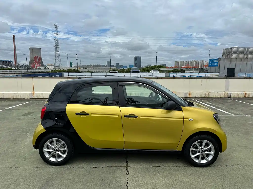 smart Smart Forfour — миниатюра 5