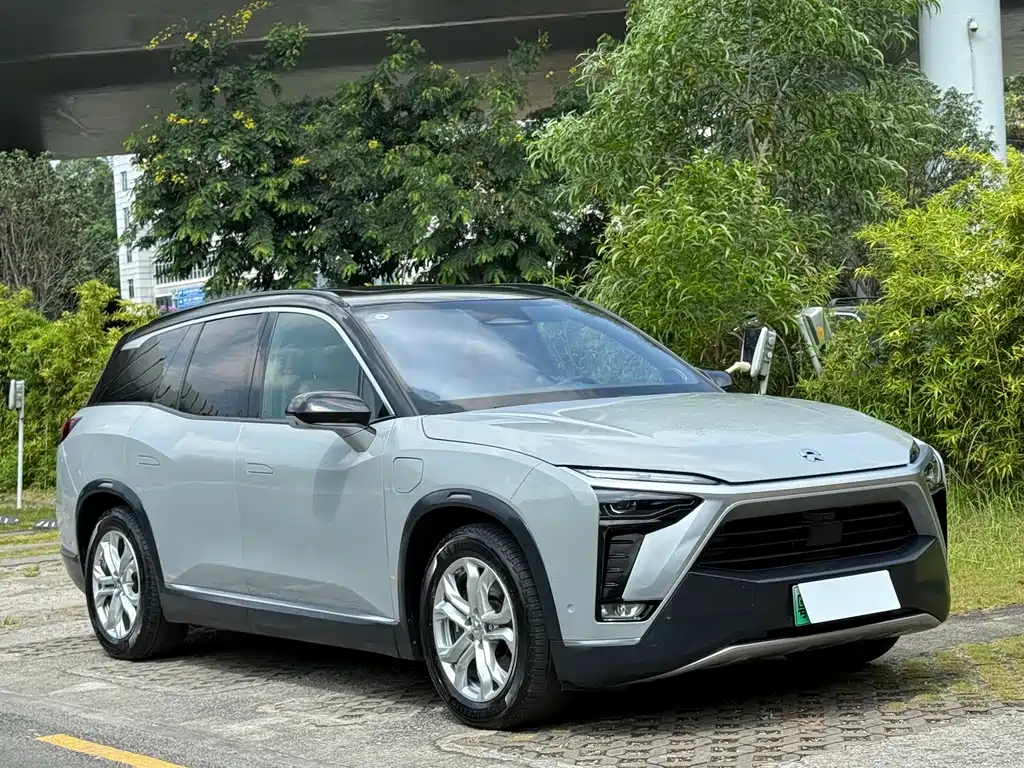 NIO ES8 — миниатюра 5