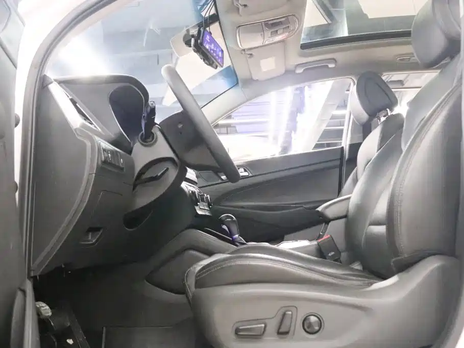 Hyundai Tucson — миниатюра 13