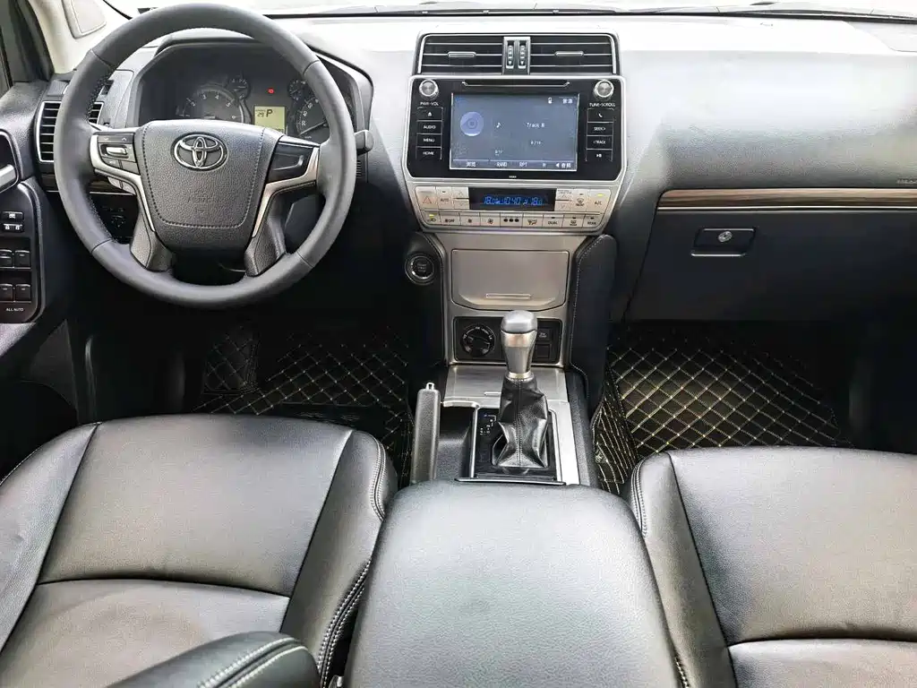 Toyota Prado — миниатюра 8