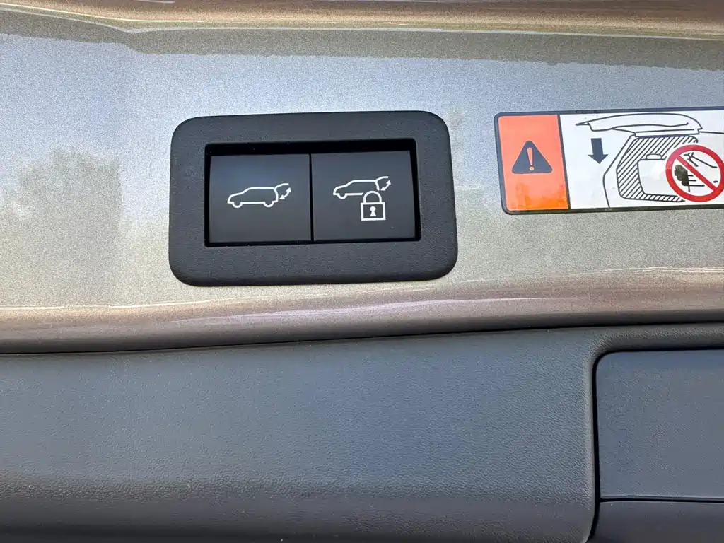 Toyota RAV4 — миниатюра 21