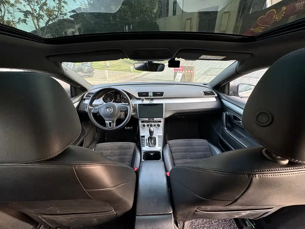 Volkswagen FAW - Passat CC CC 2016 1.8TSI Luxury
