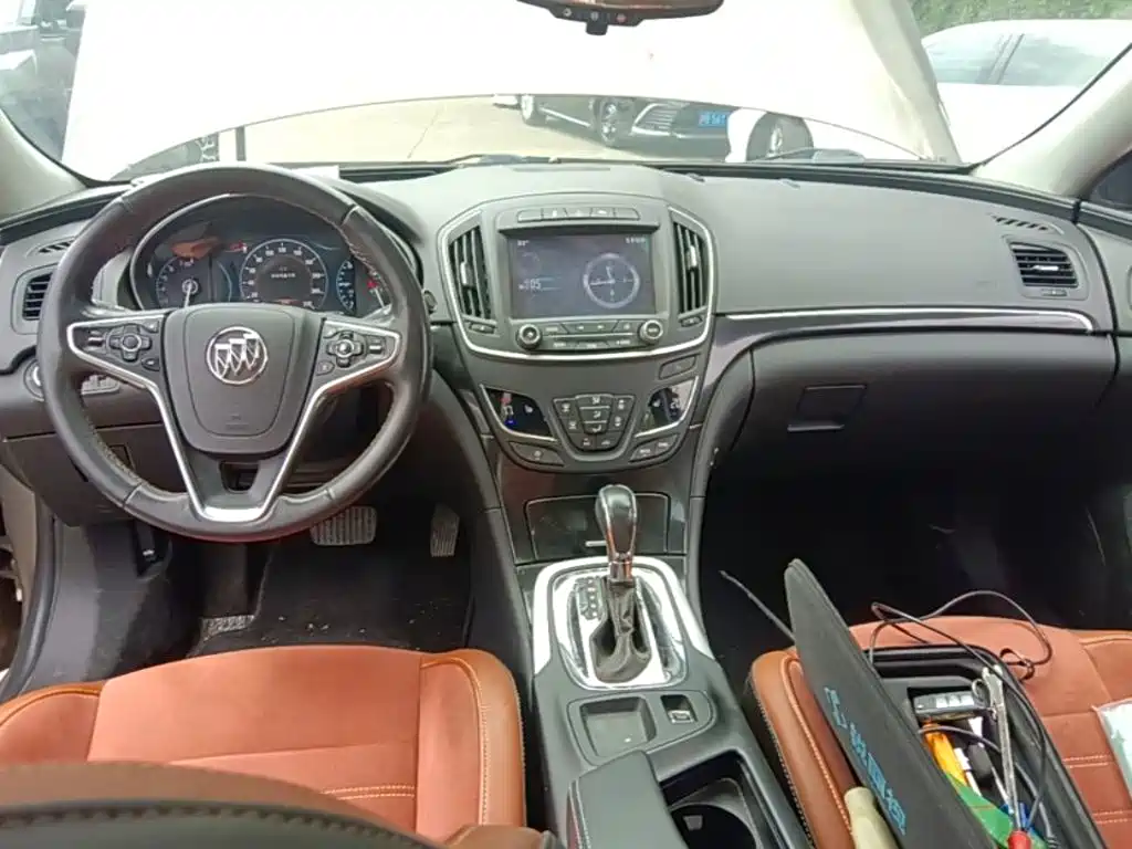 Buick Regal — миниатюра 14