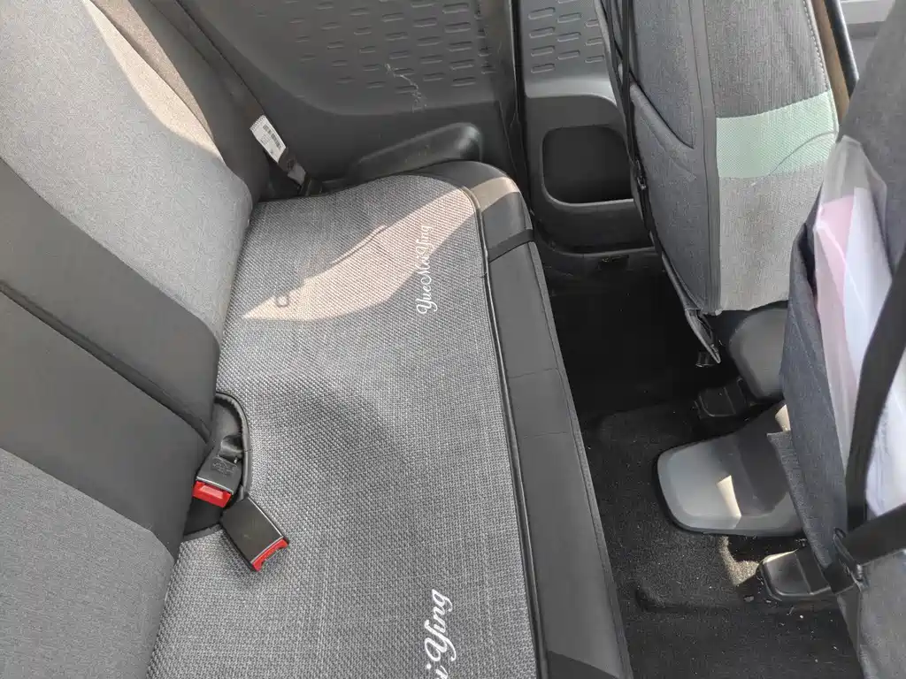 Wuling MINIEV — миниатюра 11