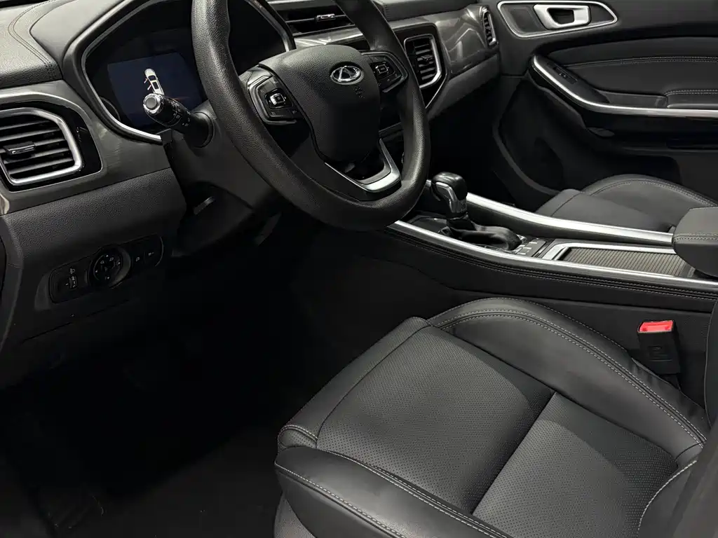 Chery Tiggo 8 — миниатюра 7