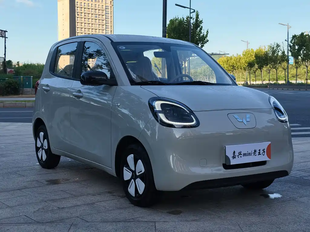 Wuling Mini EV MINIEV 2025