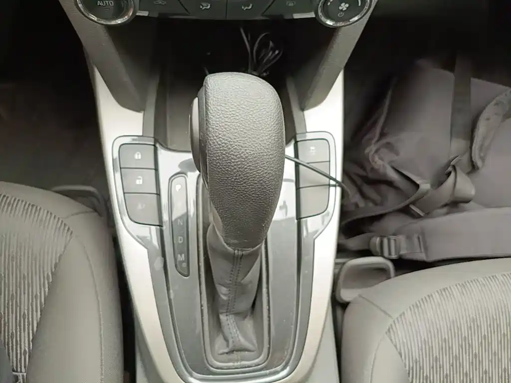 Chevrolet Malibu — миниатюра 14