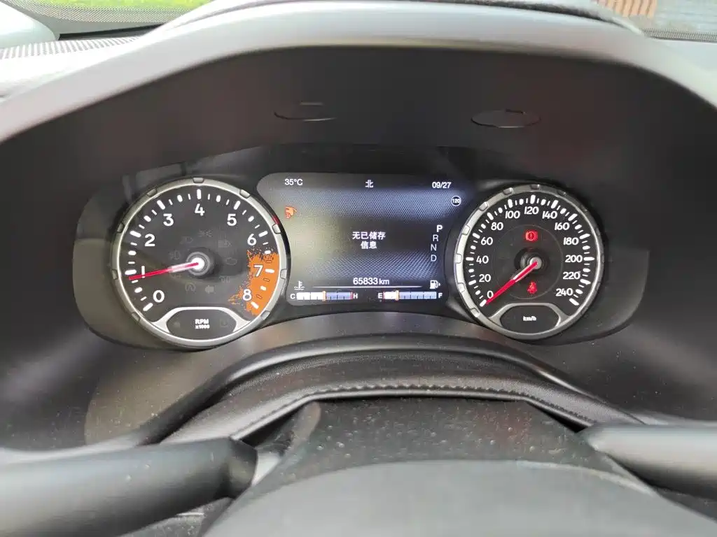Jeep Renegade — миниатюра 12
