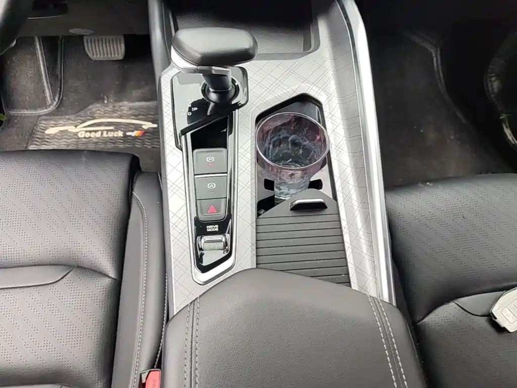 Geely Xingrui — миниатюра 14