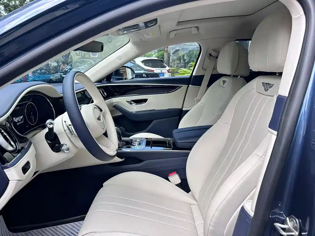 Bentley Flying Spur 2024 4.0T V8 Standard