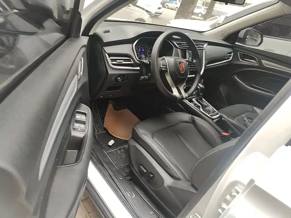Roewe RX3 — миниатюра 16
