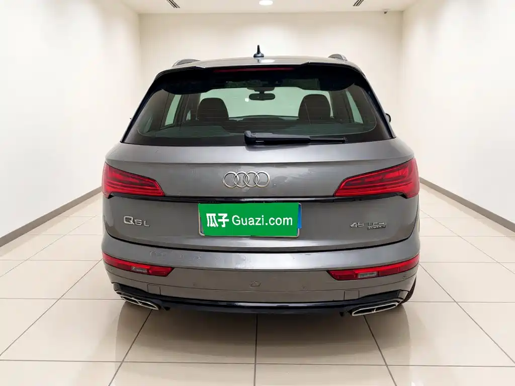Audi Q5L — миниатюра 5