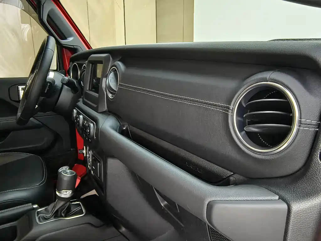 Jeep Wrangler — миниатюра 22