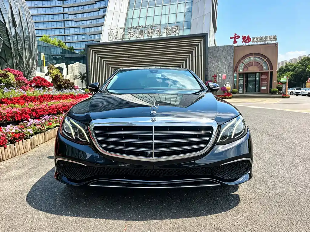 Mercedes-Benz E-Class E 2019 E 300 L Sport Fashion