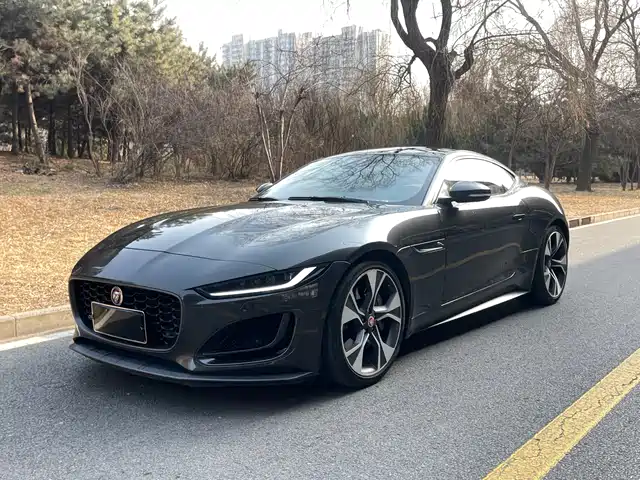 JAGUAR F TYPE