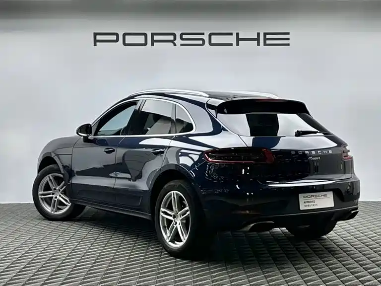 Porsche Macan — миниатюра 4