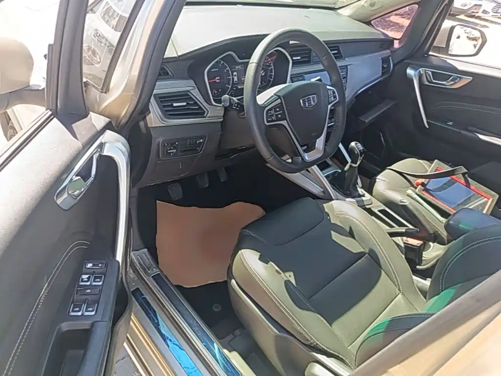 Geely Vision X3 — миниатюра 16