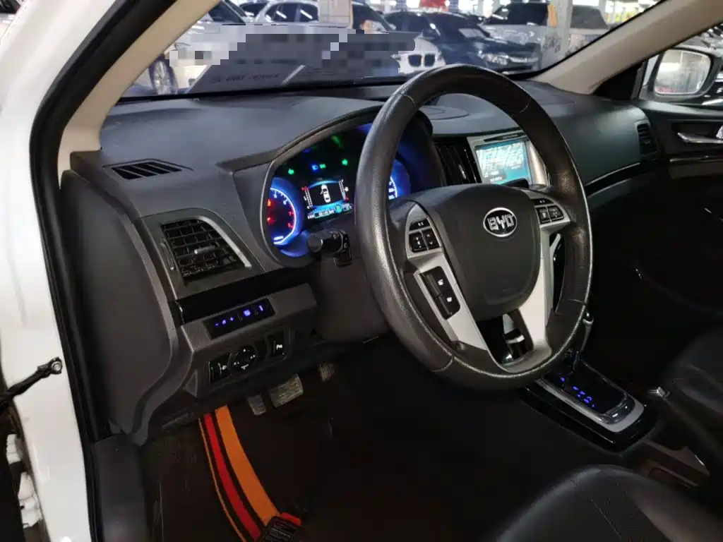 BYD Surui — миниатюра 6