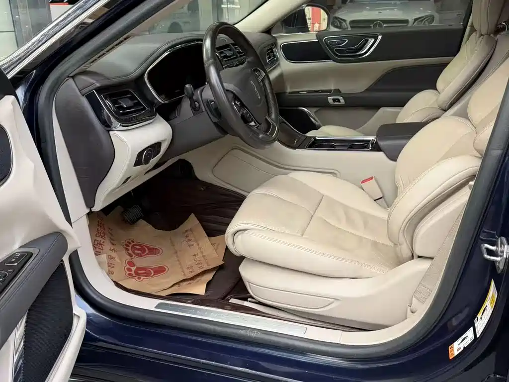 Lincoln Continental 2018 2.0T Premium