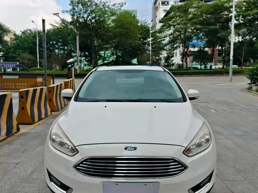 Ford Focus — миниатюра 3