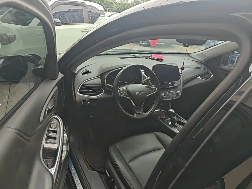 Chevrolet Malibu XL — миниатюра 16