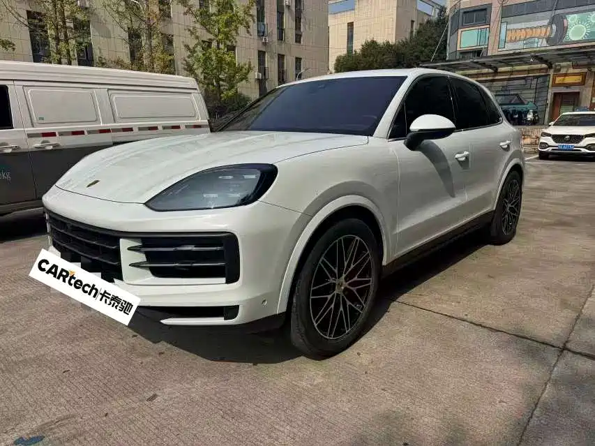 Porsche Cayenne 2024 — фото 2