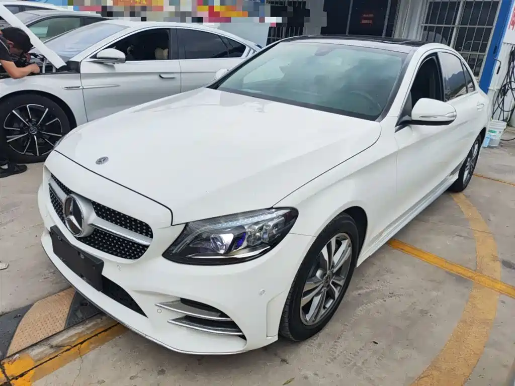 Mercedes-Benz C-Class 2018