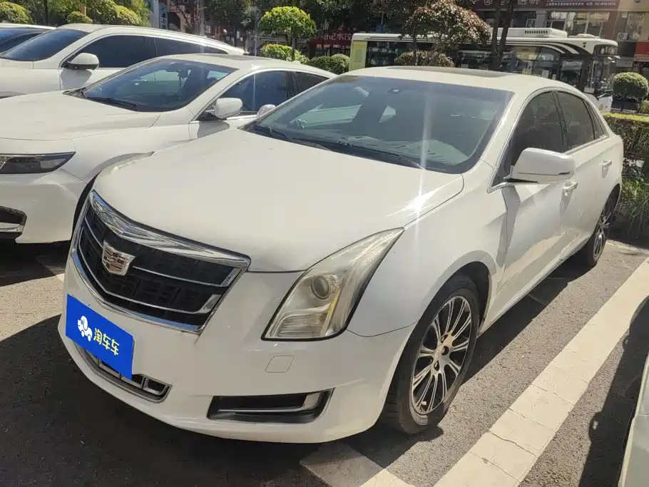 Cadillac XTS