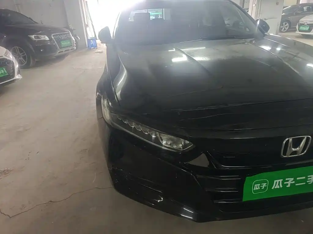 Honda Accord — миниатюра 8