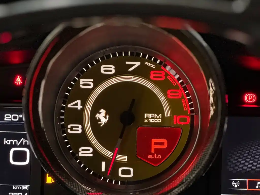 Ferrari 488 — миниатюра 11