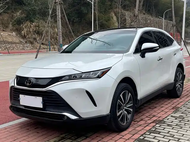 TOYOTA LING FANG HARRIER