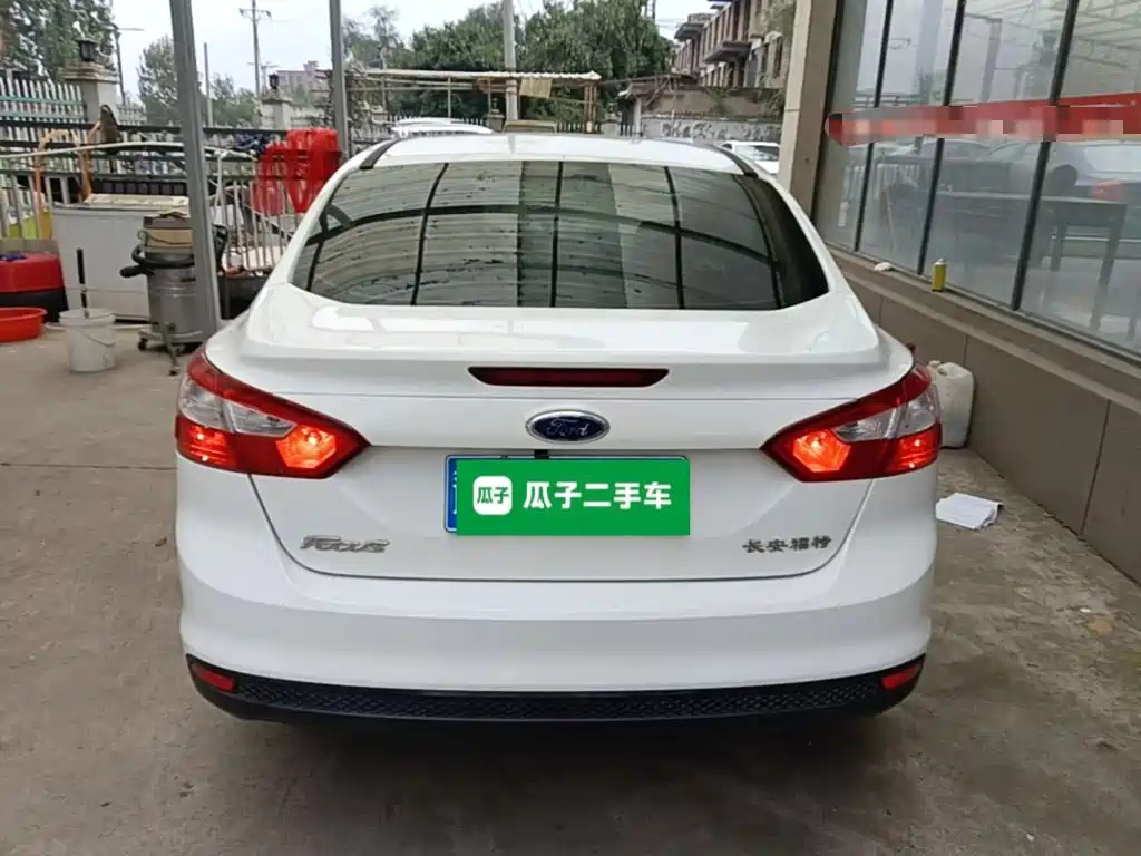 Ford Focus — миниатюра 6
