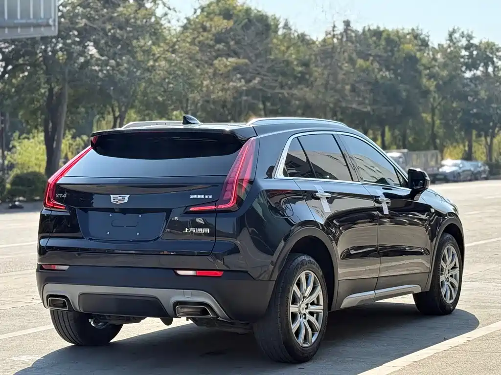 Cadillac XT4 — миниатюра 4