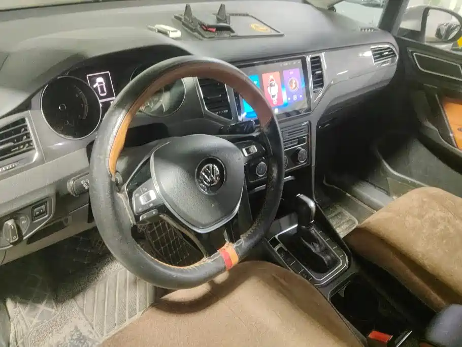 Volkswagen Golf Sportsvan — миниатюра 12
